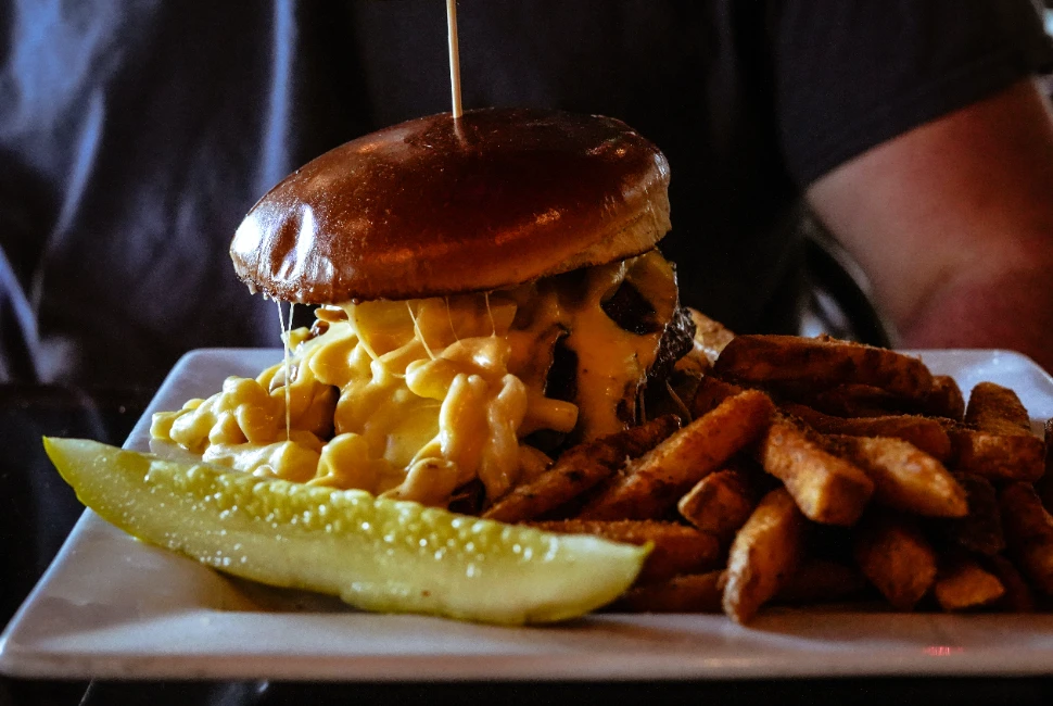 Savor the Flavors: Where to Eat in Pleasanton, TX