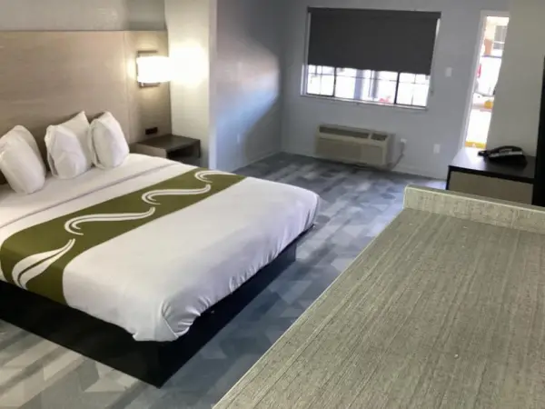 Pleasanton Executive Inn 10